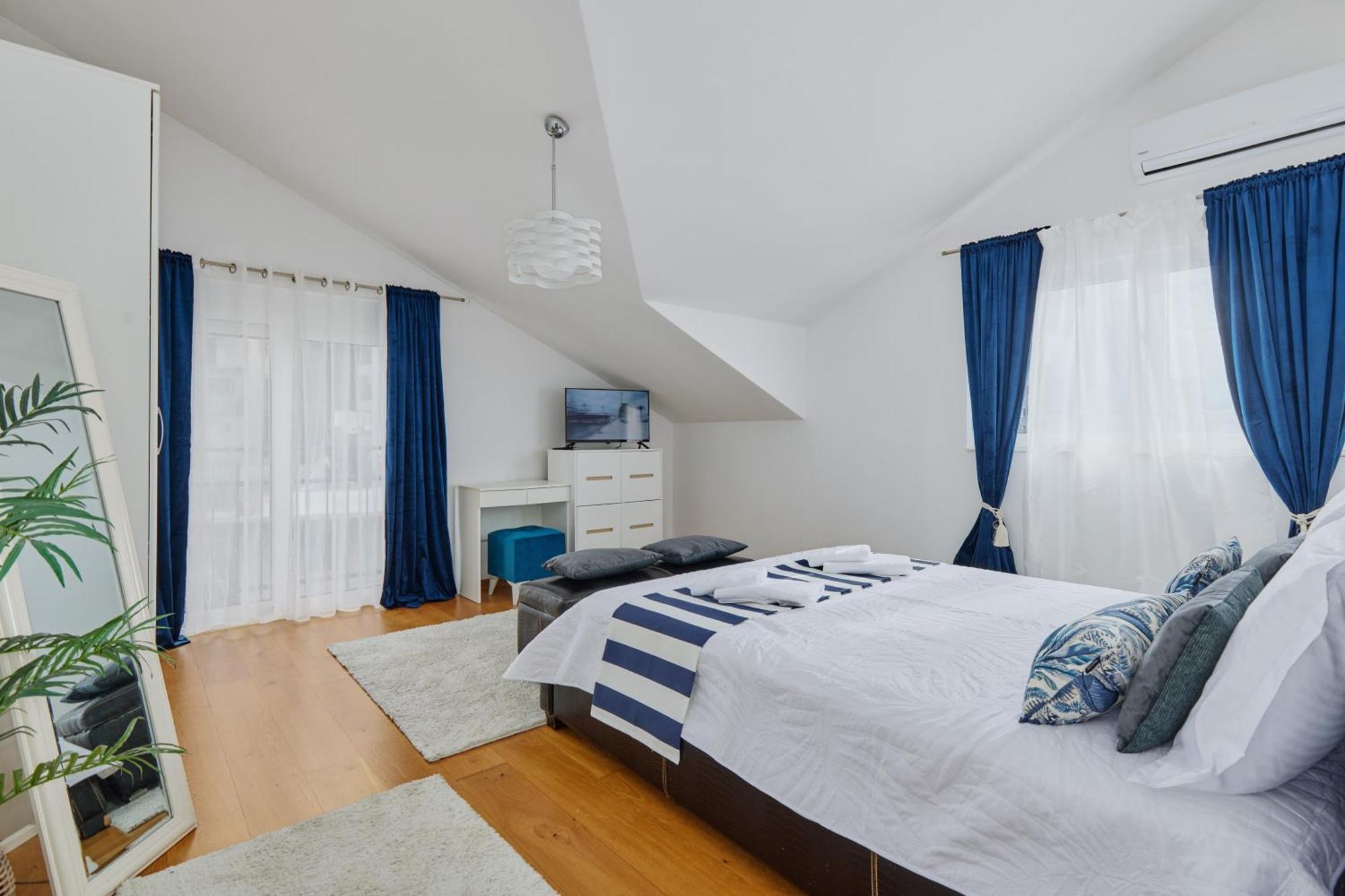 Bayview Studio Apartment Tivat Exterior foto