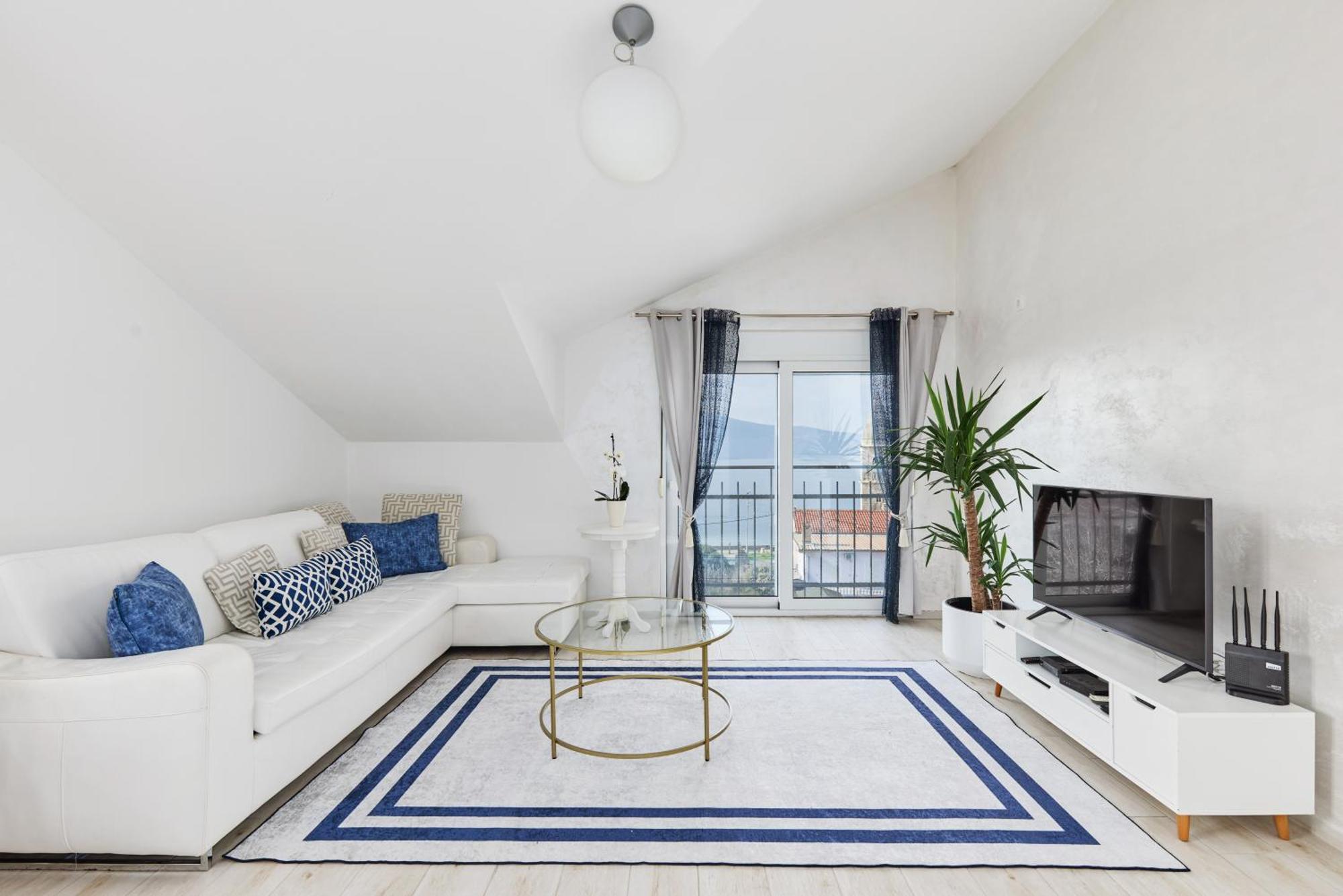 Bayview Studio Apartment Tivat Exterior foto