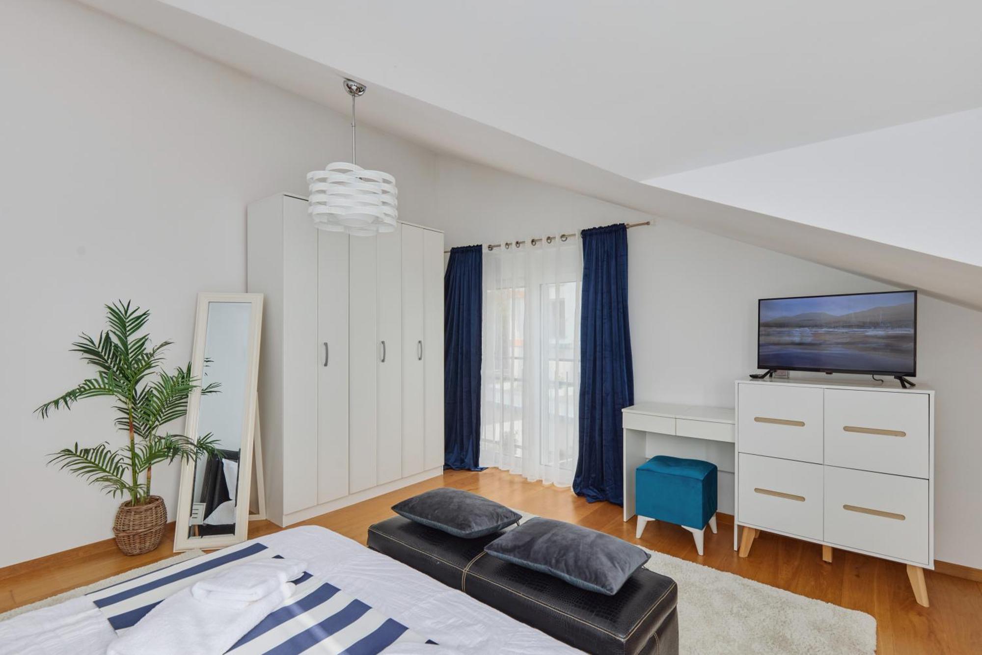 Bayview Studio Apartment Tivat Exterior foto