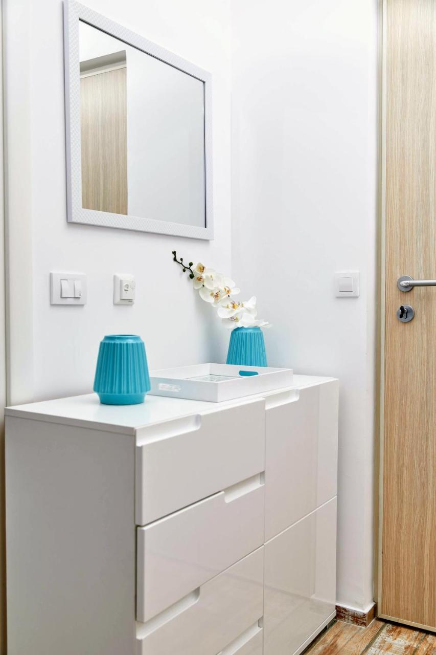 Bayview Studio Apartment Tivat Exterior foto