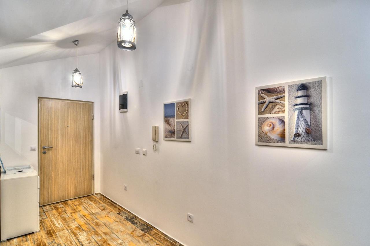 Bayview Studio Apartment Tivat Exterior foto